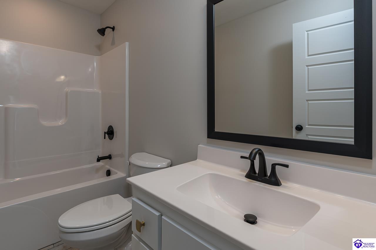 125 Broken Arrow Circle Property Photo 17