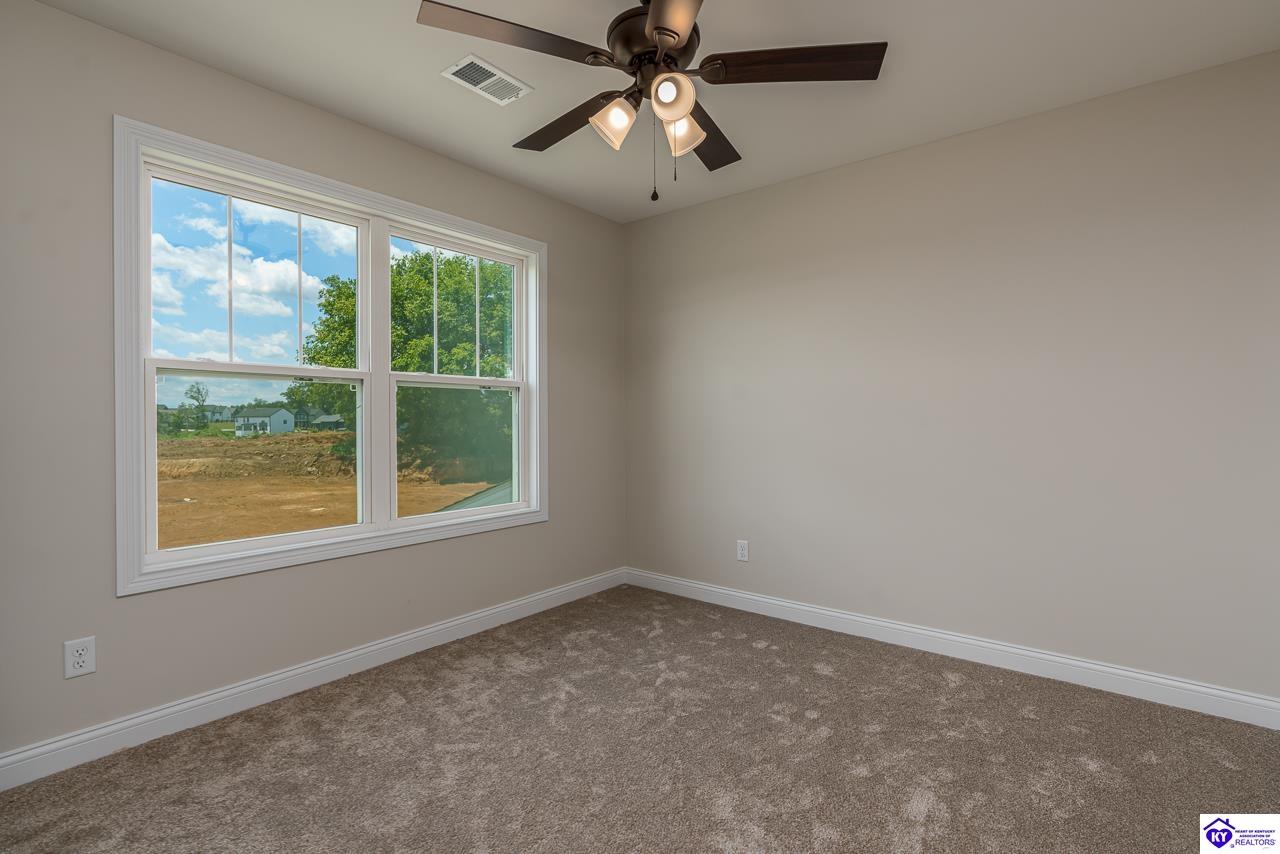 125 Broken Arrow Circle Property Photo 18