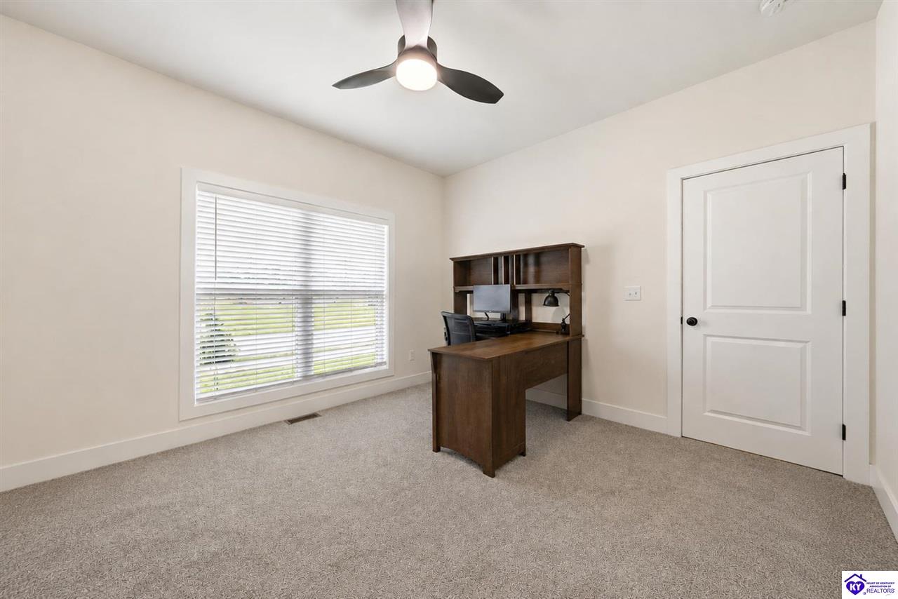 305 Ashwood Avenue Property Photo 4