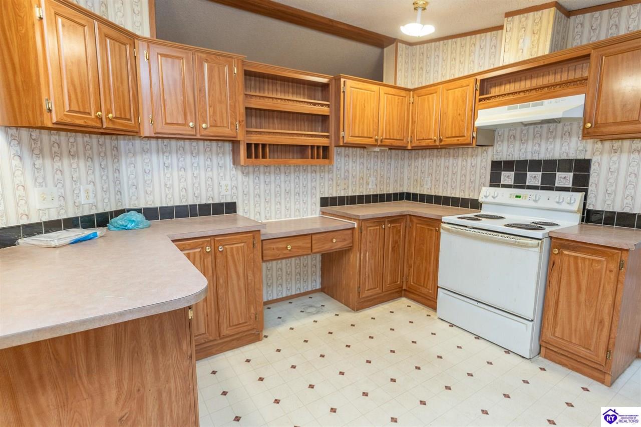 218 Blackburn Road Property Photo 9