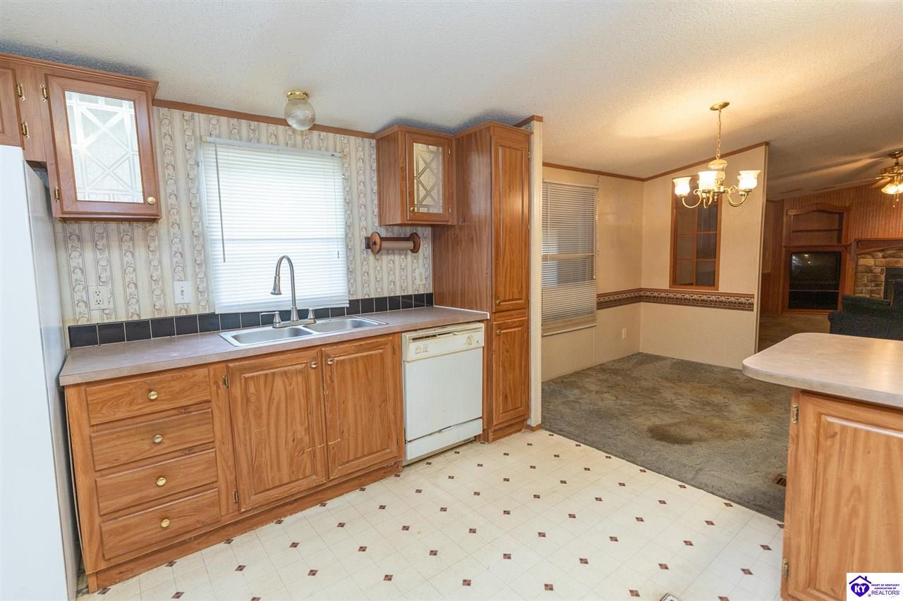 218 Blackburn Road Property Photo 10