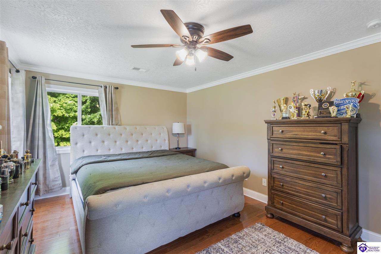 200 Carey Lane Property Photo 19