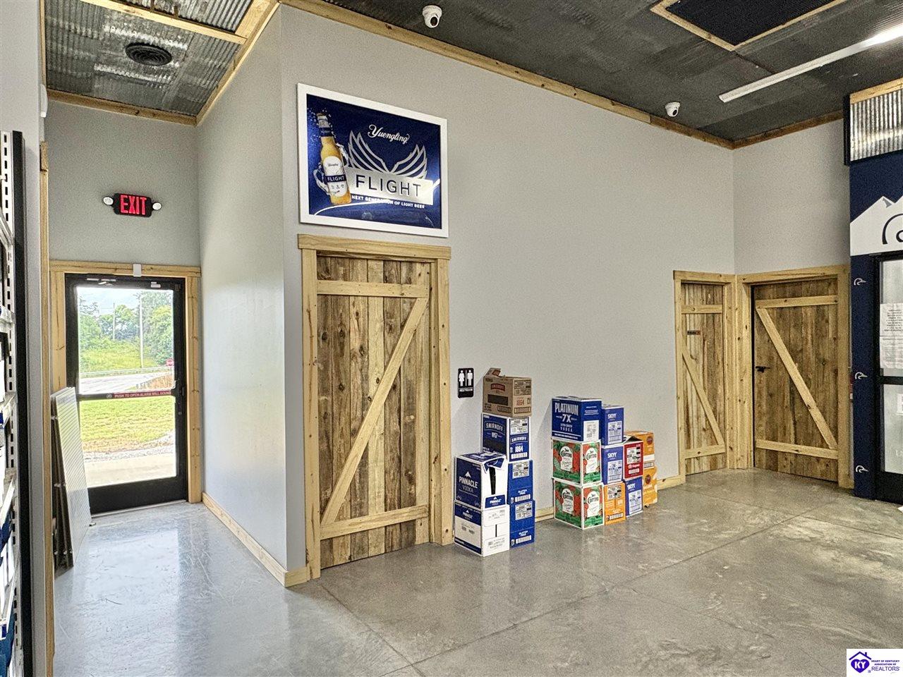 101 Tech Way Property Photo 12