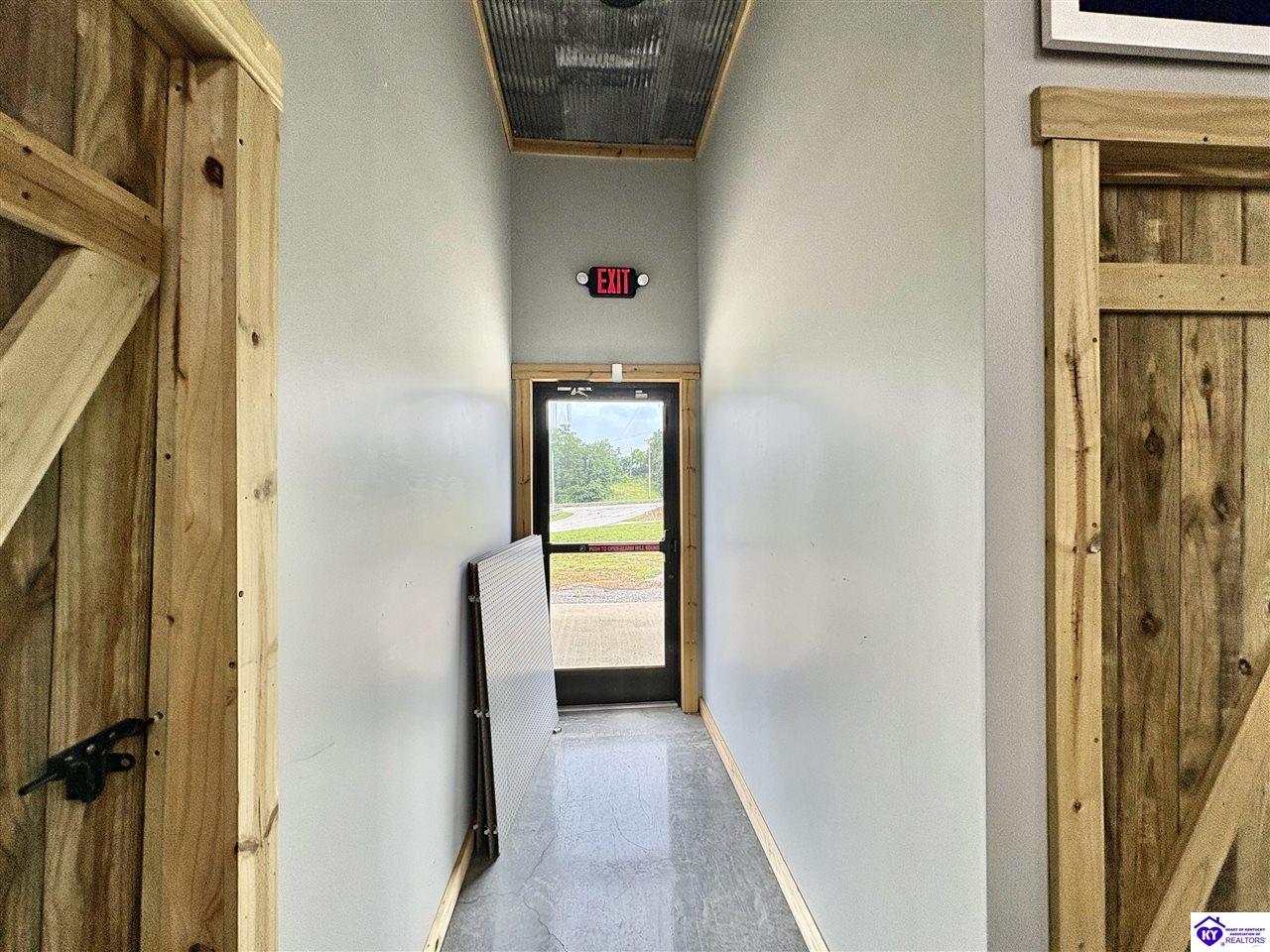 101 Tech Way Property Photo 14