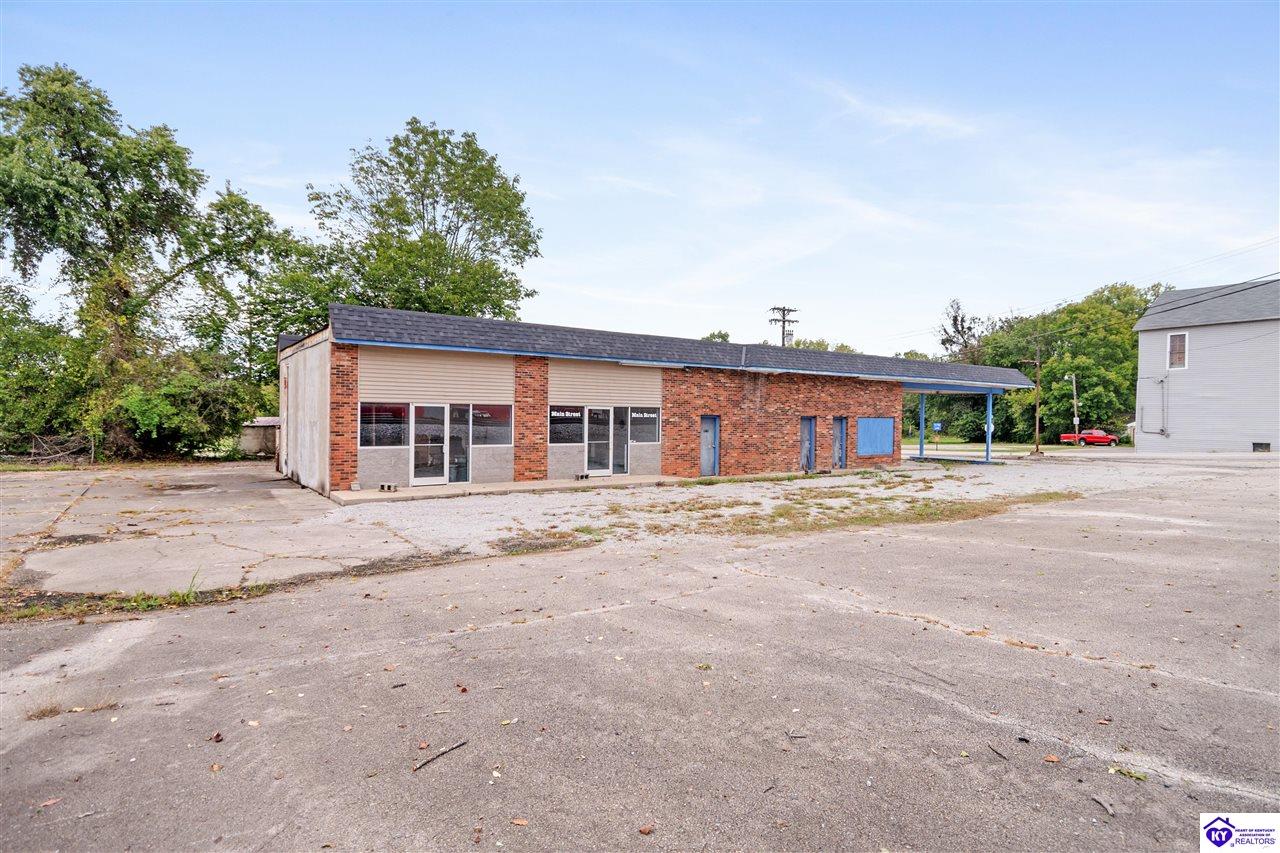 331 Main Street Property Photo 5