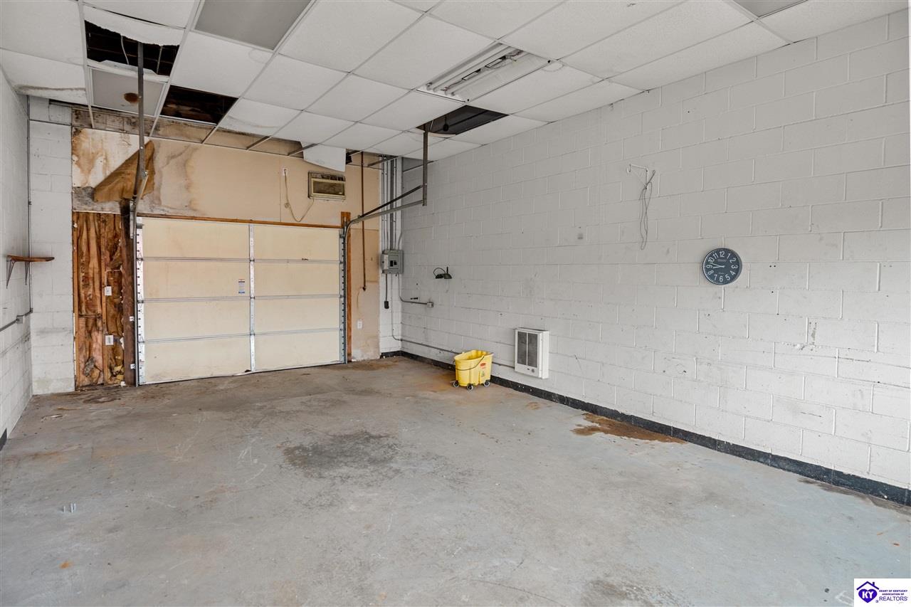 331 Main Street Property Photo 20