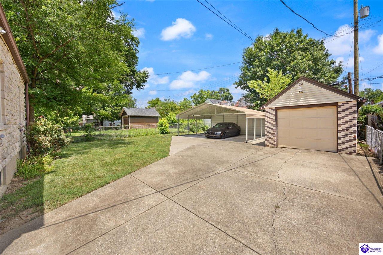 4529 Meridale Avenue Property Photo 14