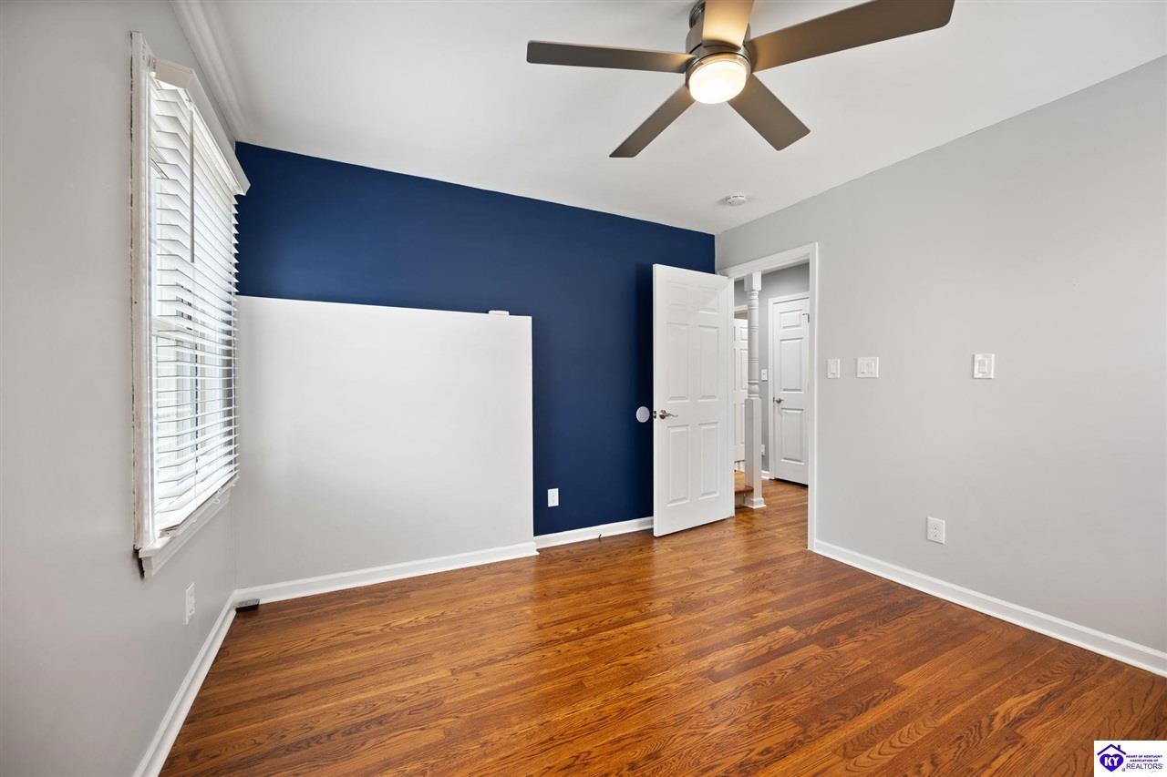 4529 Meridale Avenue Property Photo 41