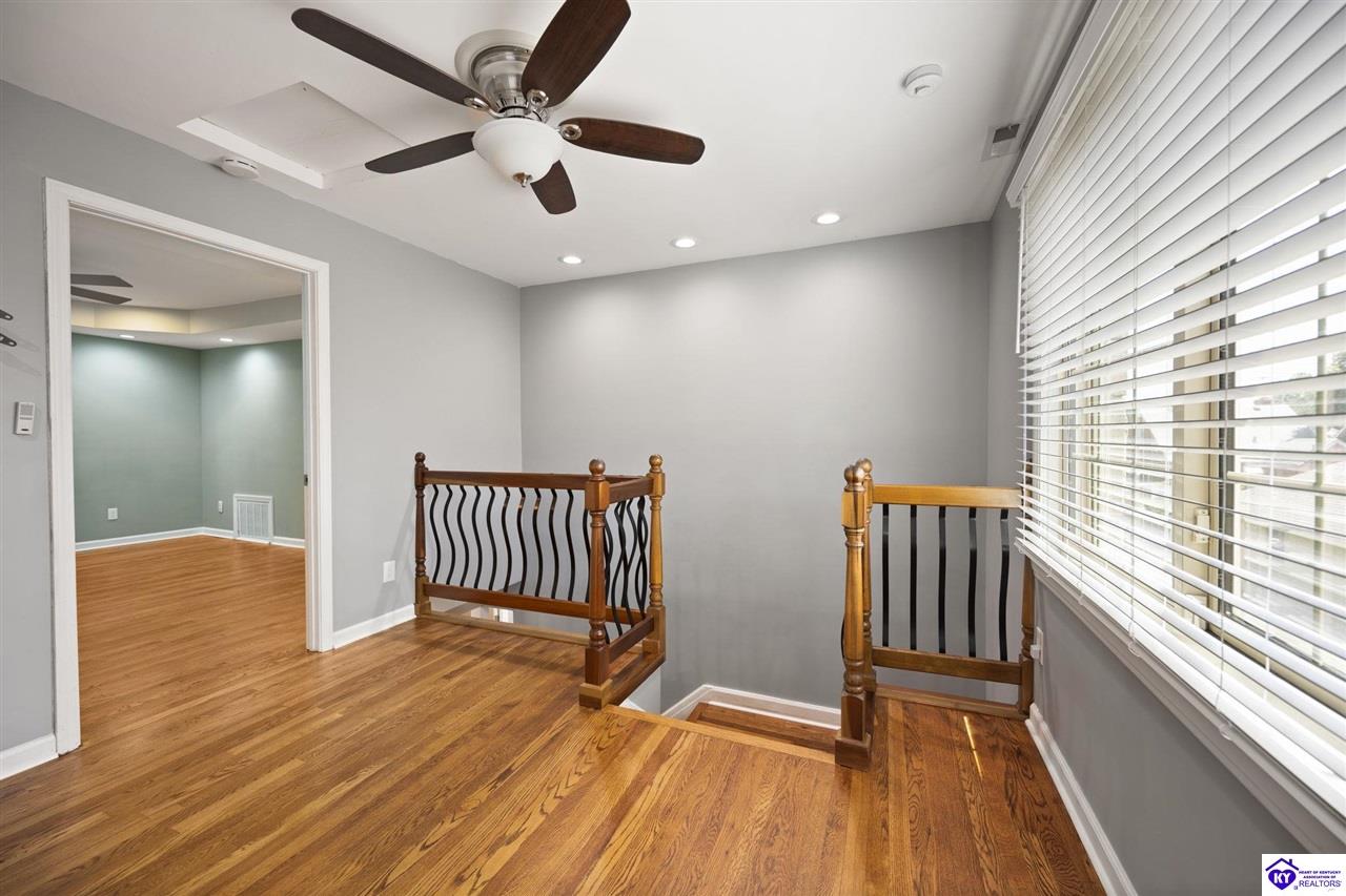 4529 Meridale Avenue Property Photo 42