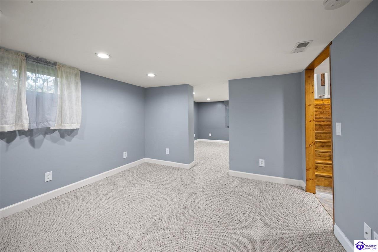4529 Meridale Avenue Property Photo 61