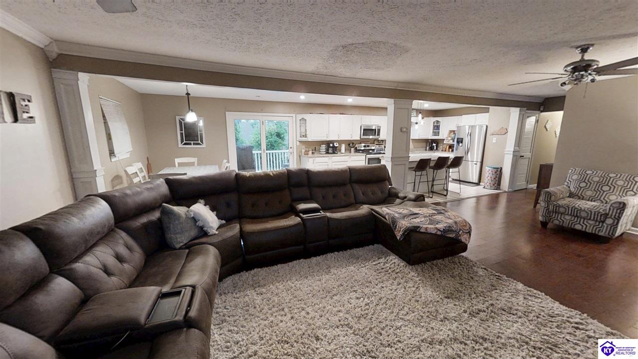 205 Routt Drive Property Photo 17