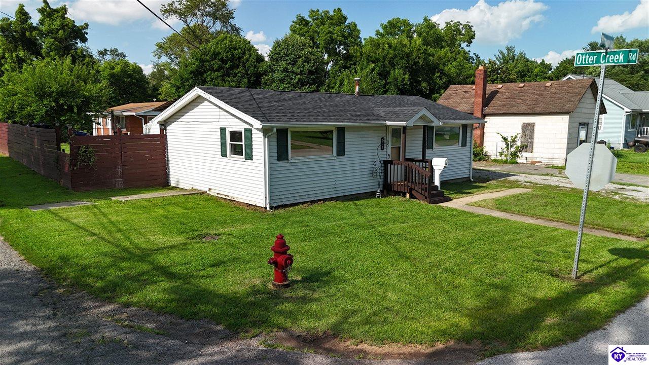 617 Brown Street Property Photo 5