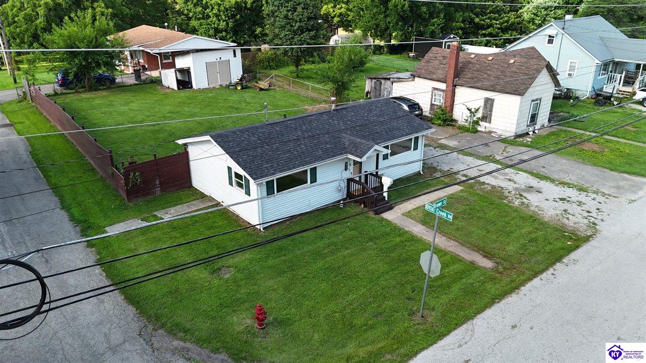 617 Brown Street Property Photo 6