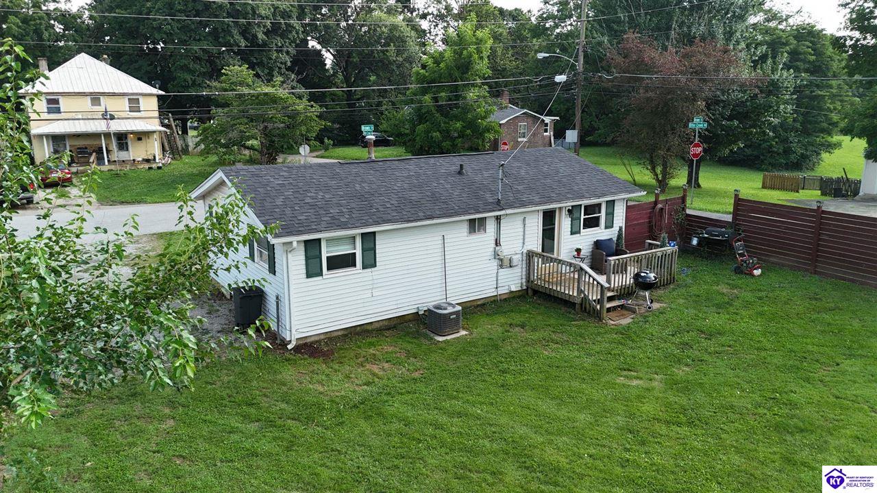 617 Brown Street Property Photo 12