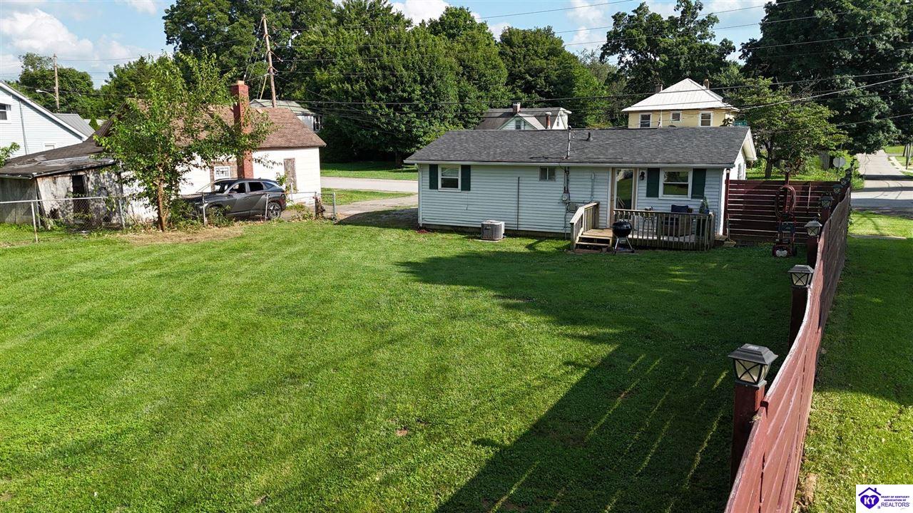 617 Brown Street Property Photo 15