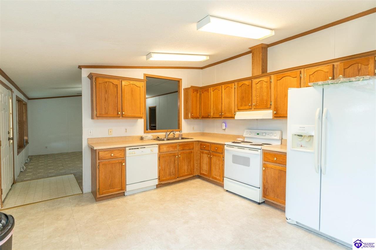 109 Carriage Way Property Photo 7