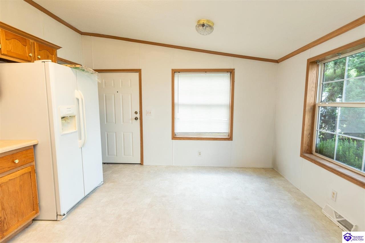 109 Carriage Way Property Photo 9
