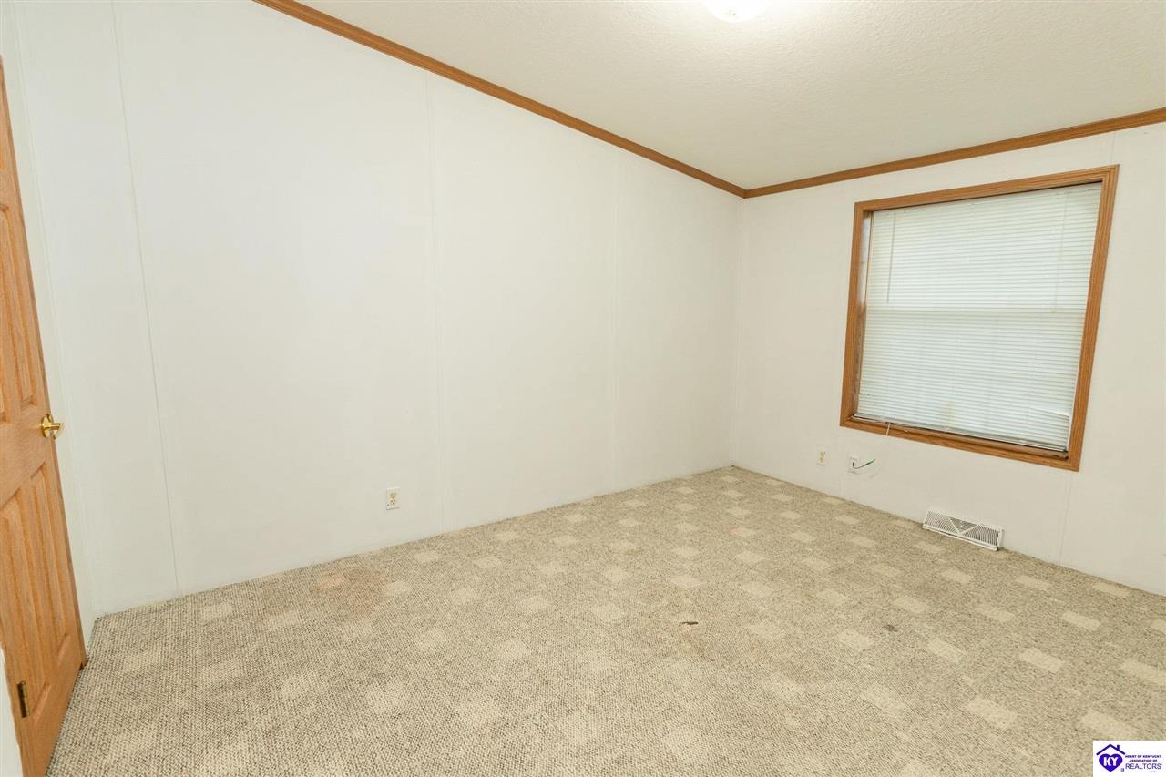 109 Carriage Way Property Photo 26