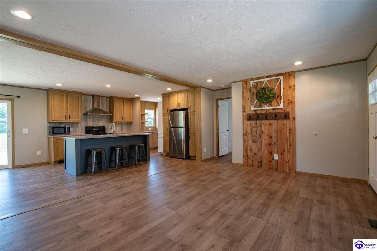 195 Chaney Pike Property Photo 17