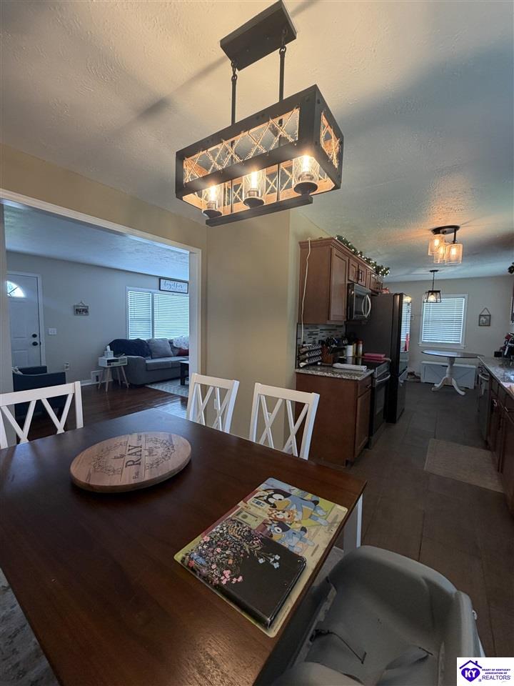 149 N Deepwood Drive Property Photo 13