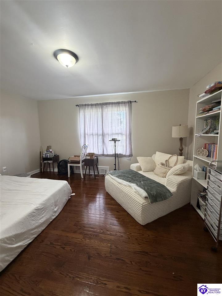 149 N Deepwood Drive Property Photo 14