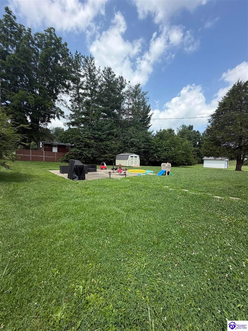 149 N Deepwood Drive Property Photo 23
