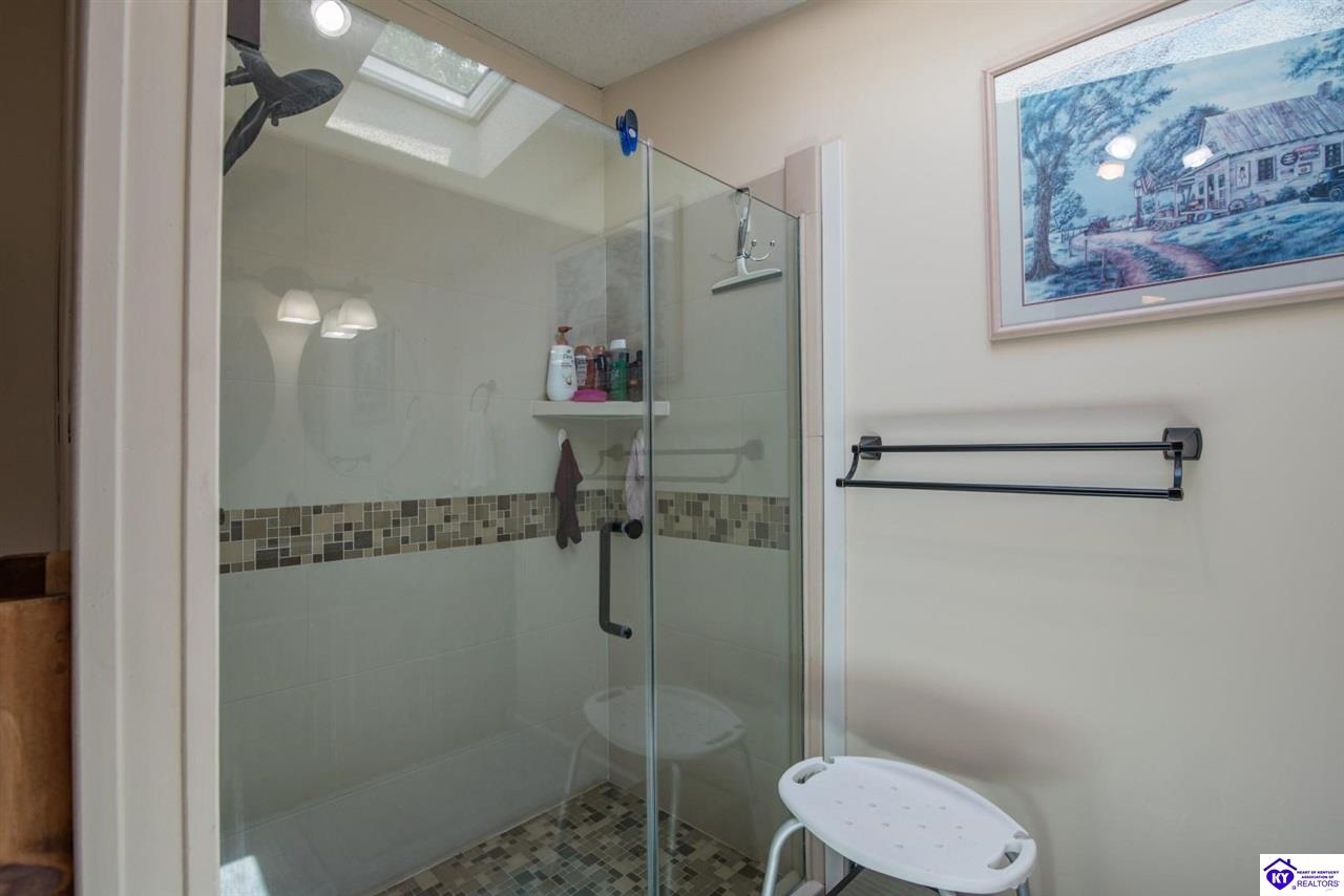 85 Needham Road Property Photo 44