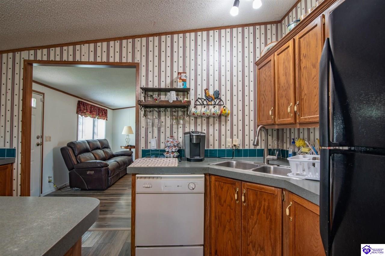 85 Needham Road Property Photo 78