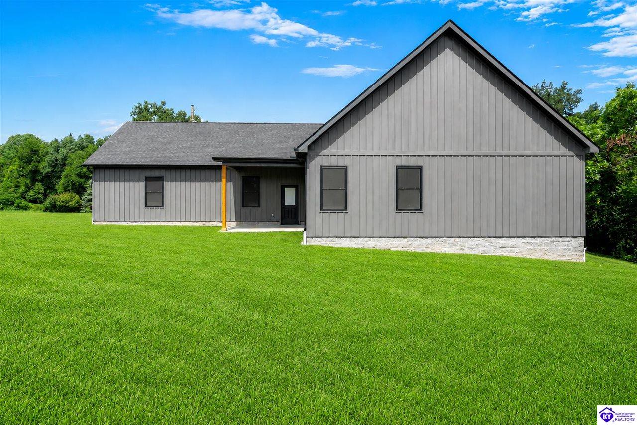190 Hideaway Circle Property Photo 4