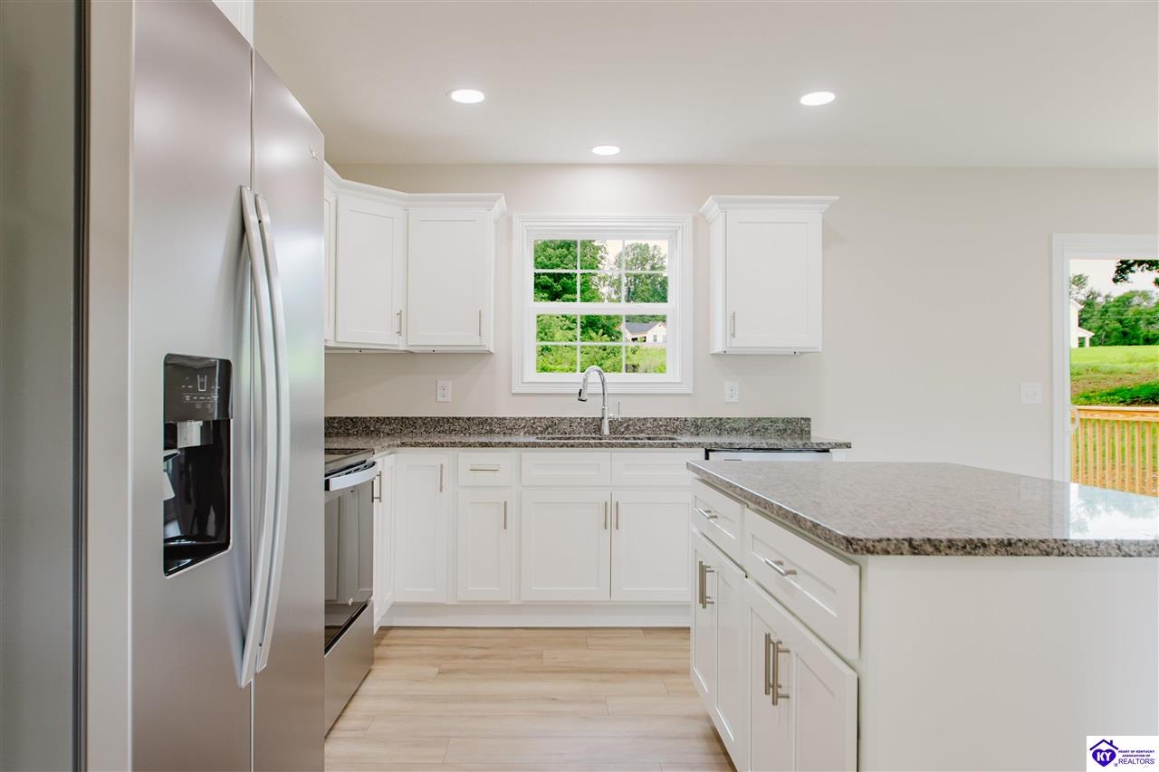 183 Edgar Boulevard Property Photo 13