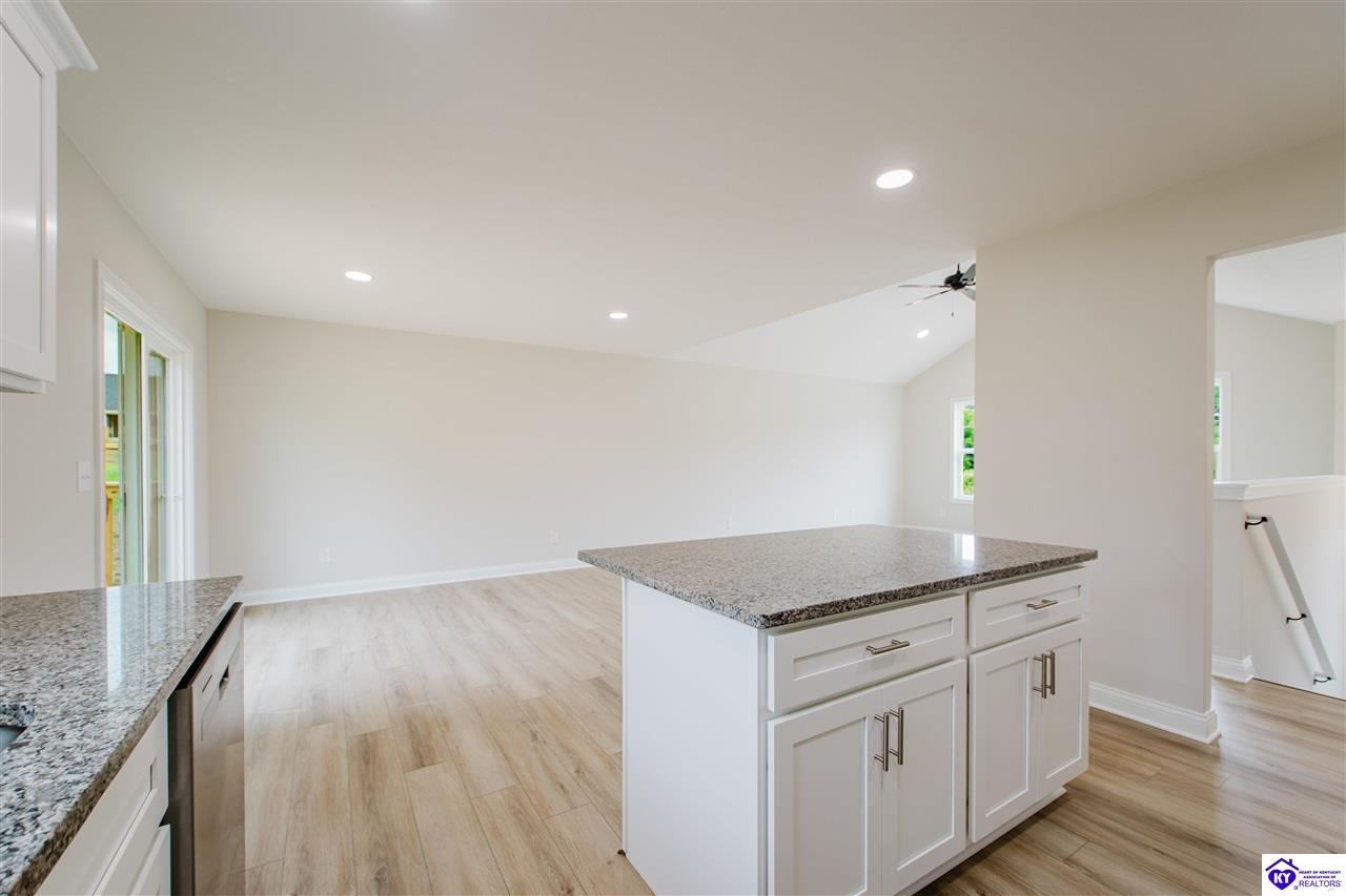 183 Edgar Boulevard Property Photo 15