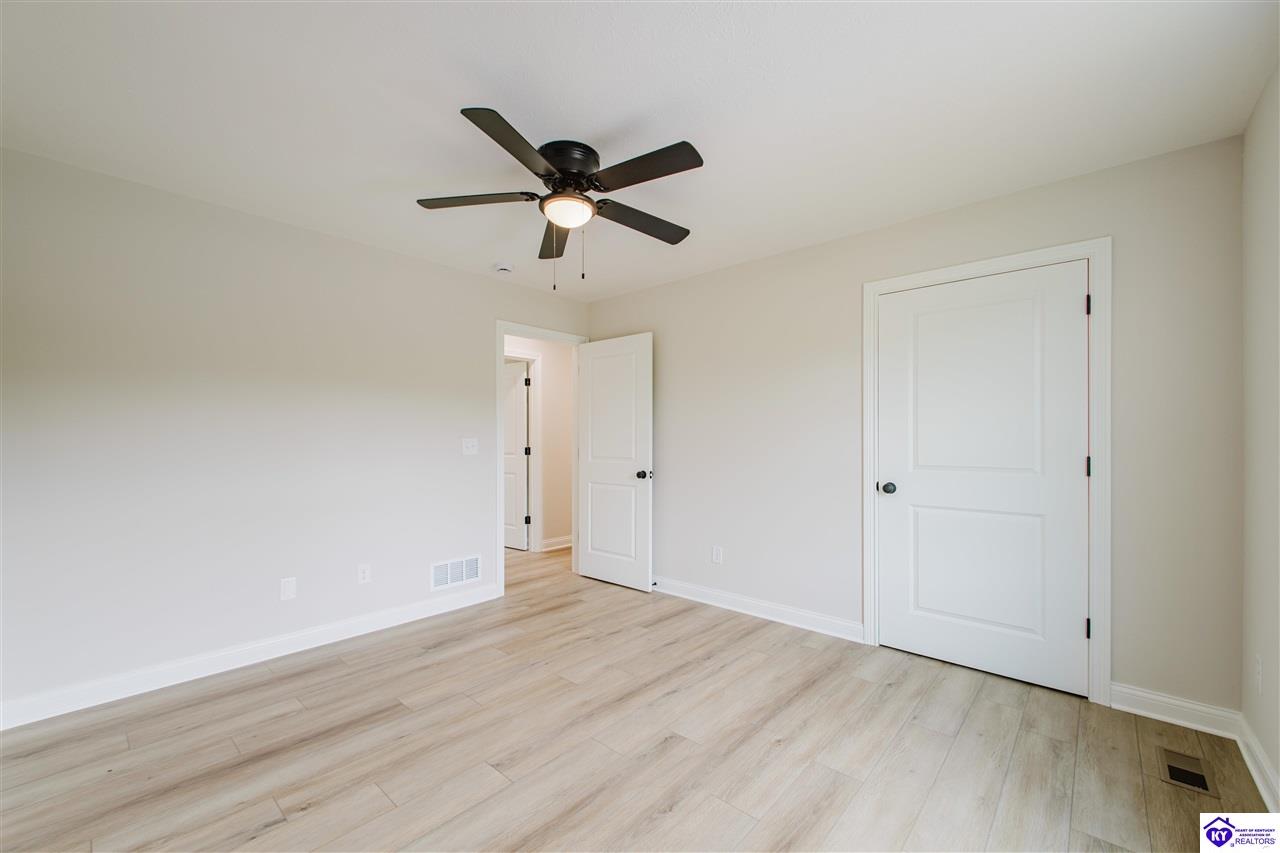 183 Edgar Boulevard Property Photo 18