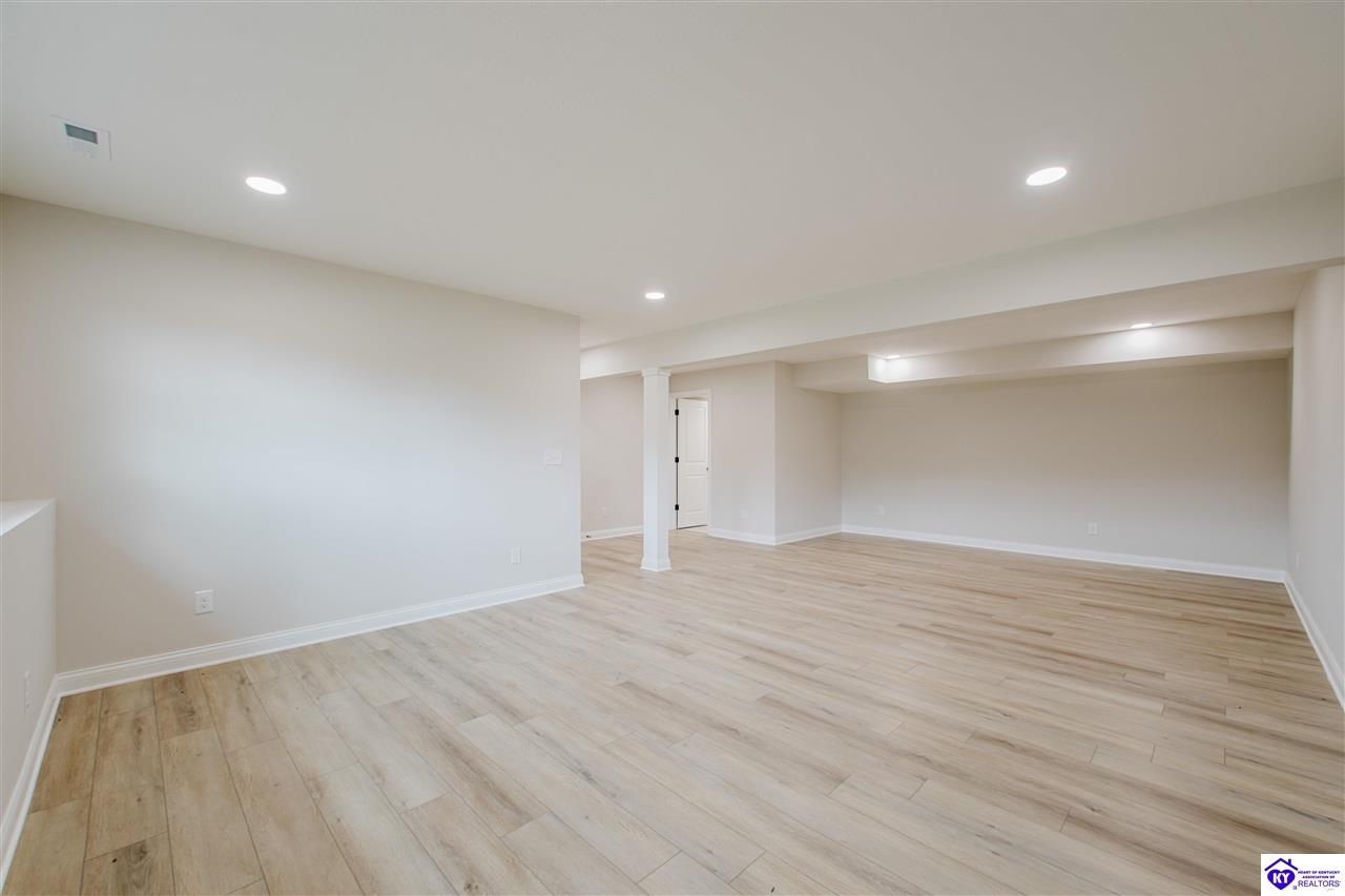 183 Edgar Boulevard Property Photo 35