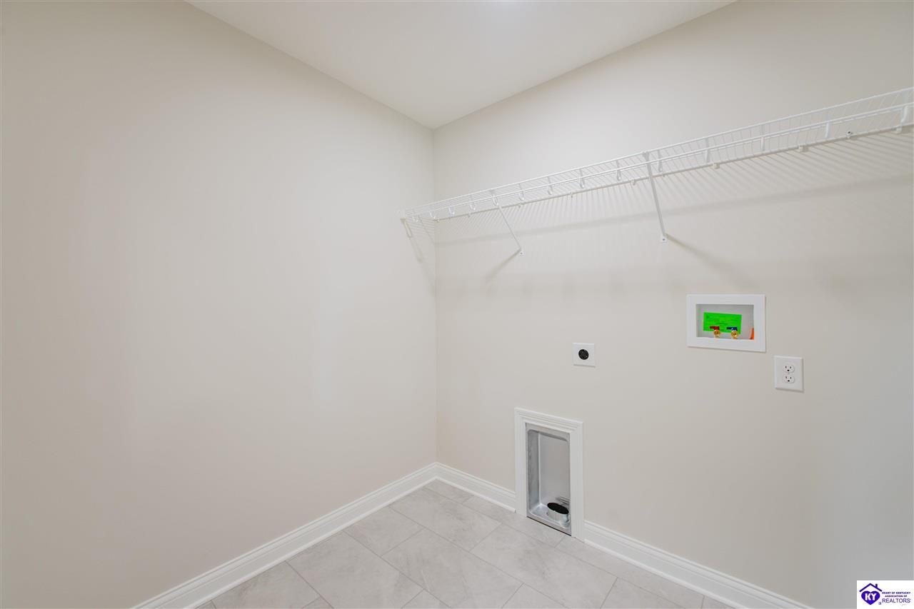 183 Edgar Boulevard Property Photo 37