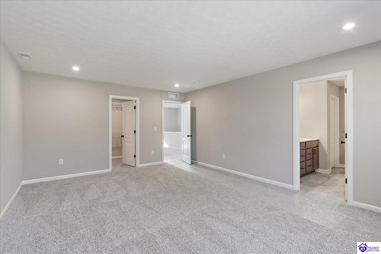 68 Hearthstone Lane Property Photo 17