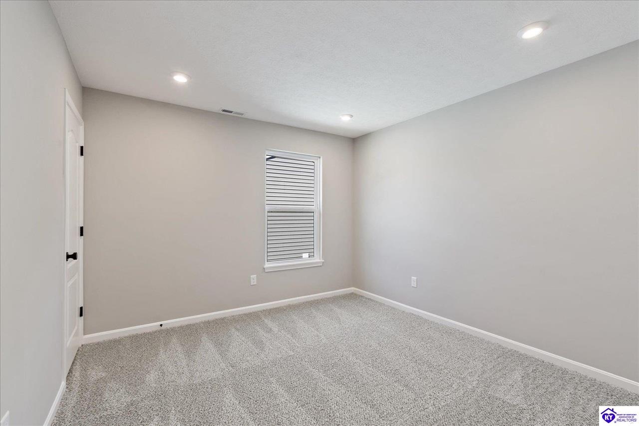 68 Hearthstone Lane Property Photo 24