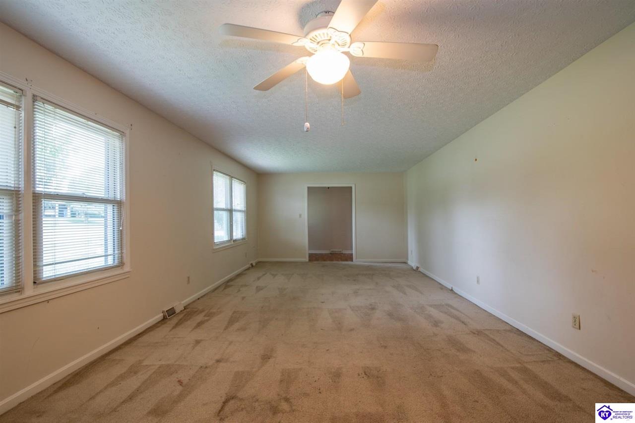 719 Bon Aire Drive Property Photo 16