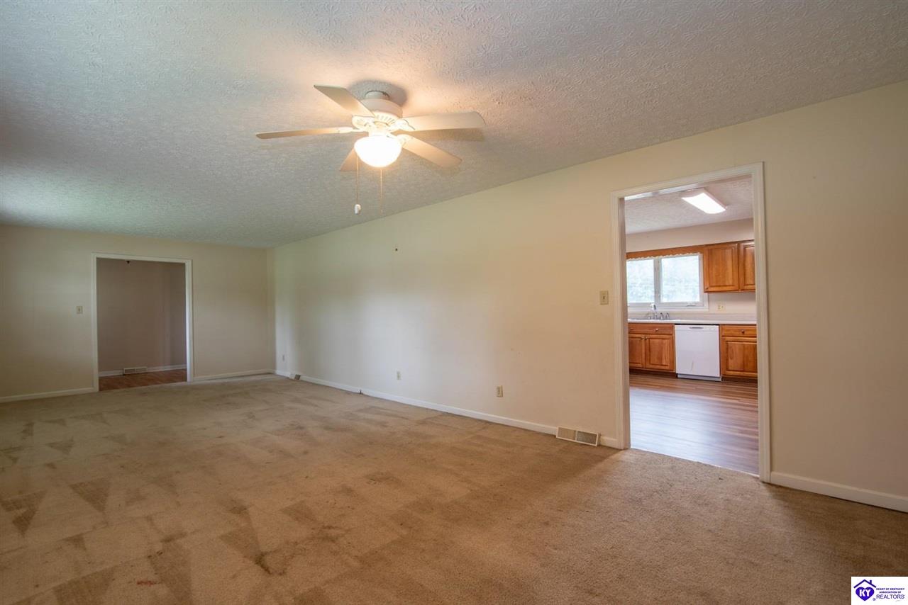 719 Bon Aire Drive Property Photo 17