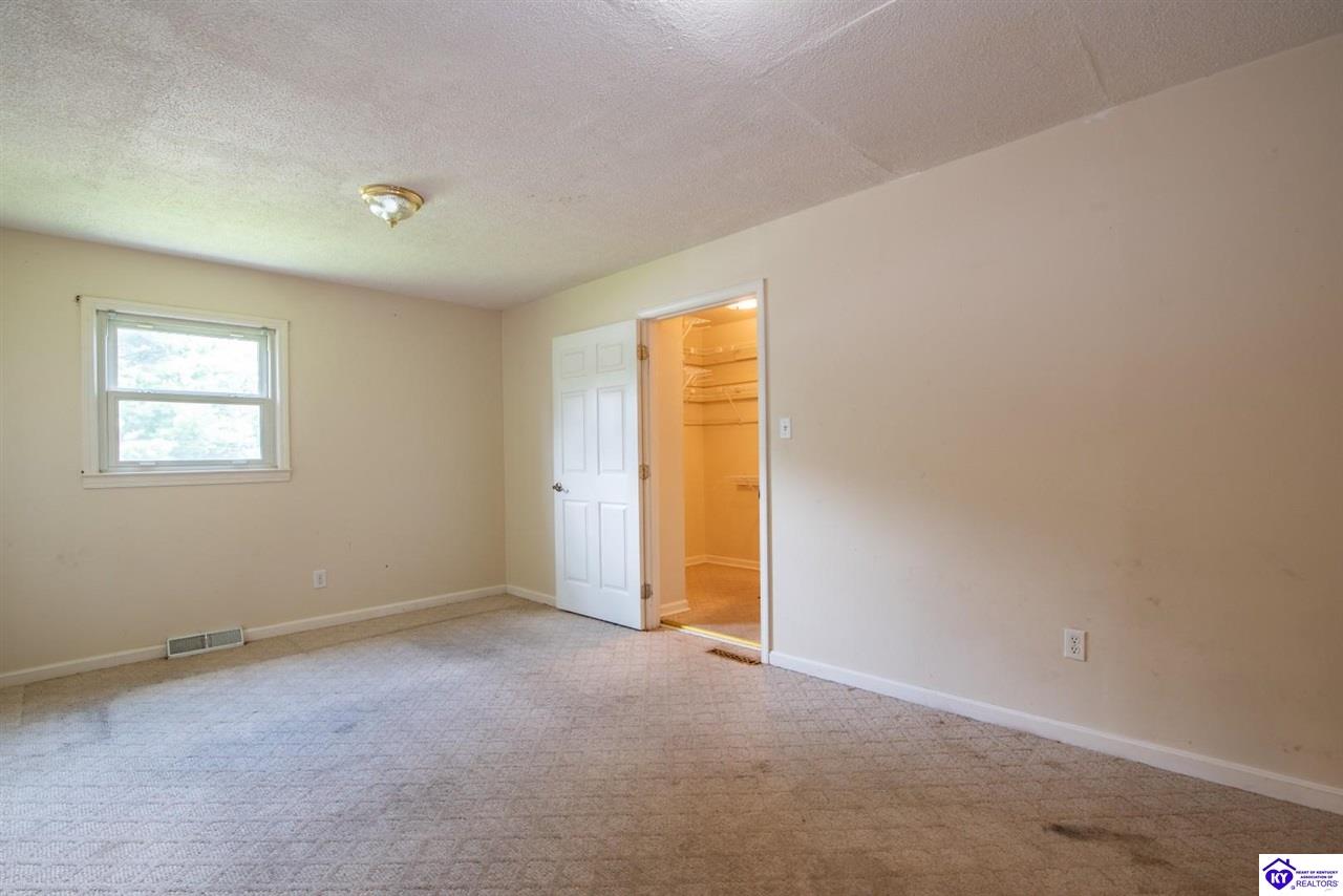 719 Bon Aire Drive Property Photo 26
