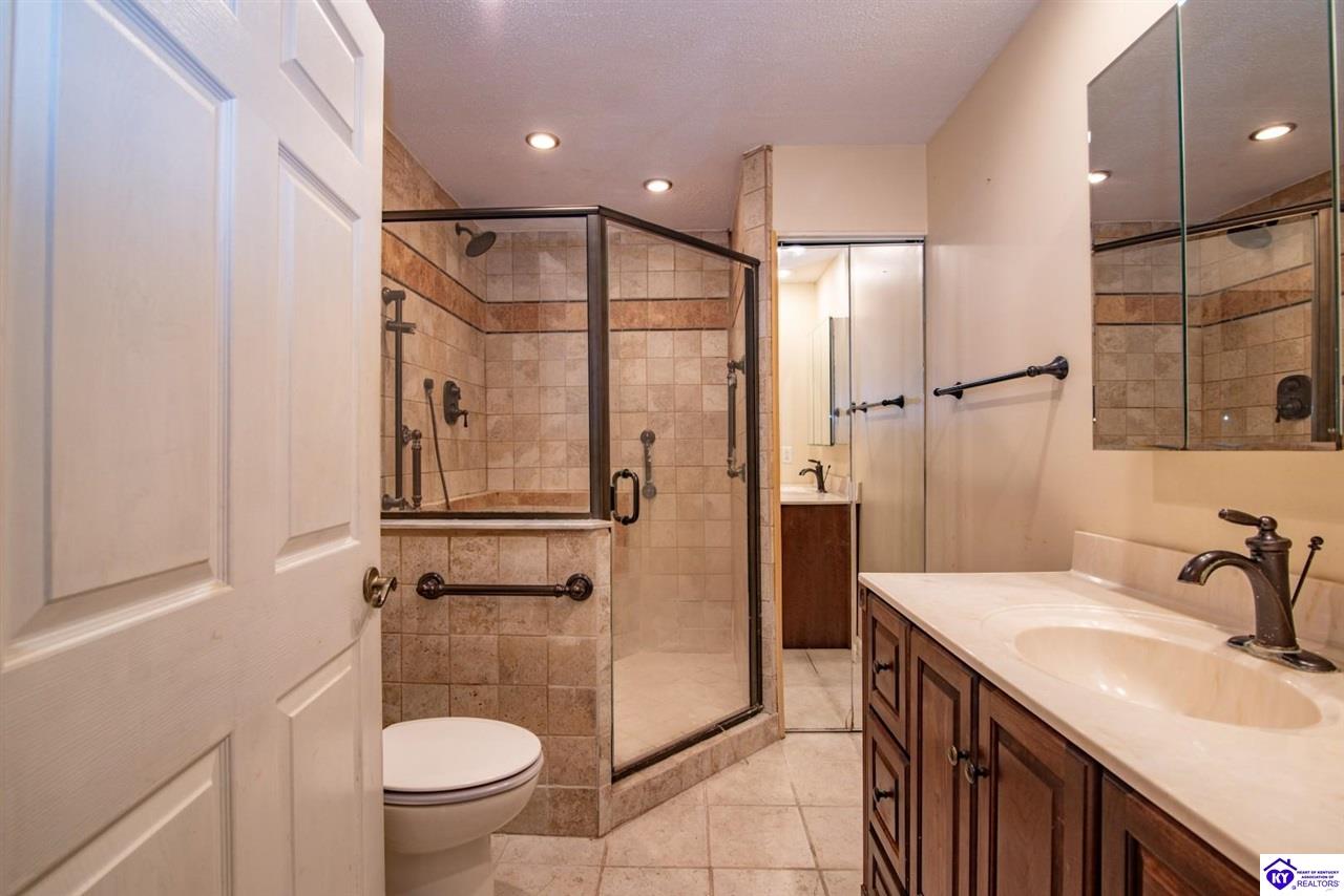 719 Bon Aire Drive Property Photo 46