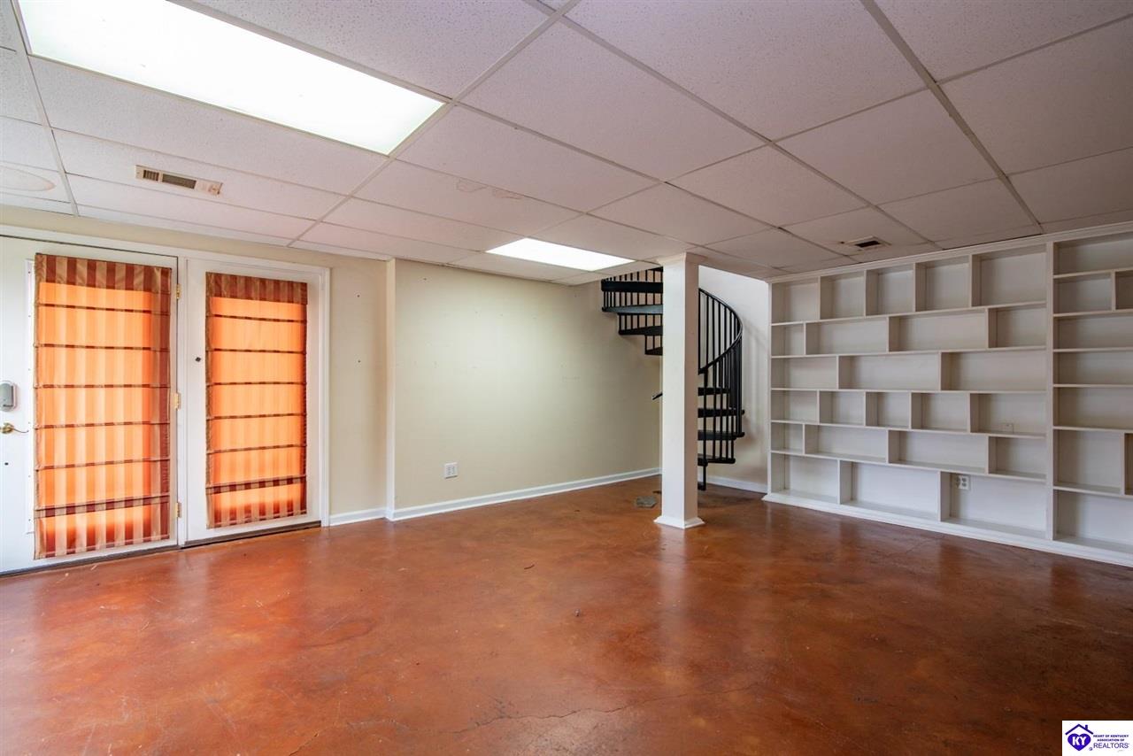 719 Bon Aire Drive Property Photo 53