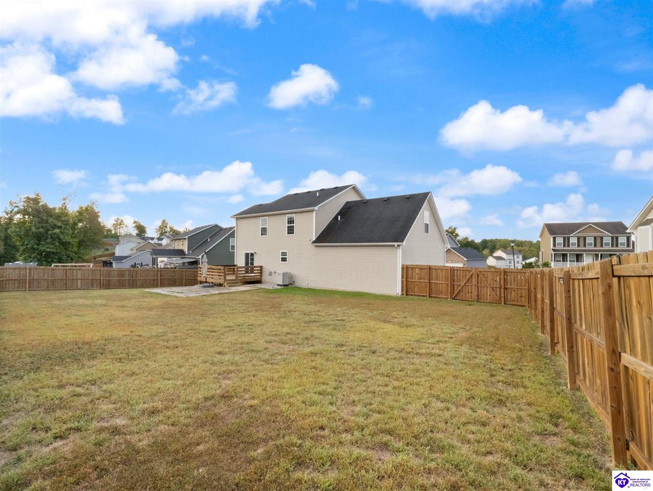 213 Butterfield Drive Property Photo 37