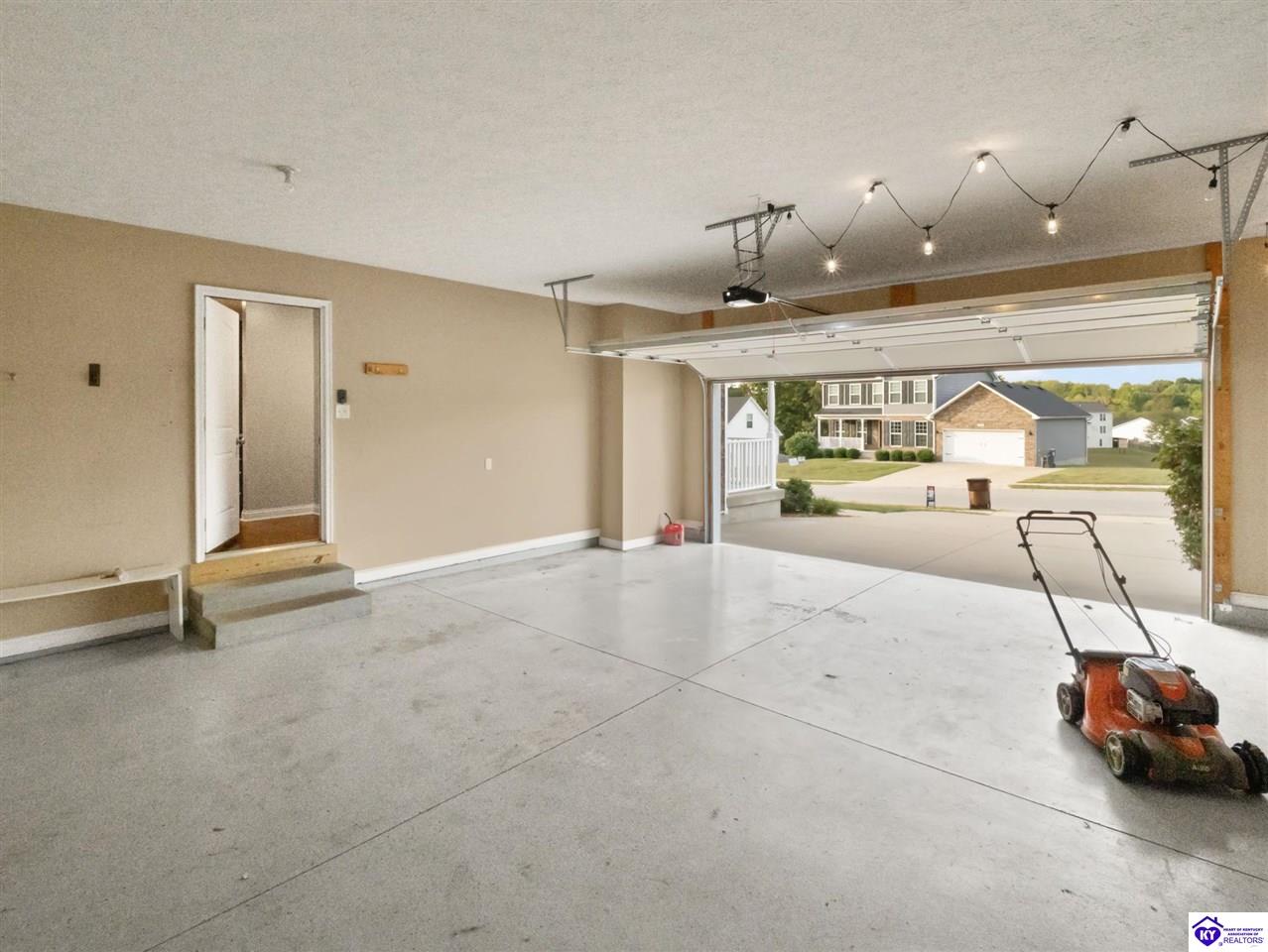 213 Butterfield Drive Property Photo 47