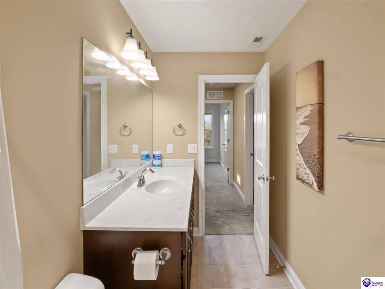 213 Butterfield Drive Property Photo 77