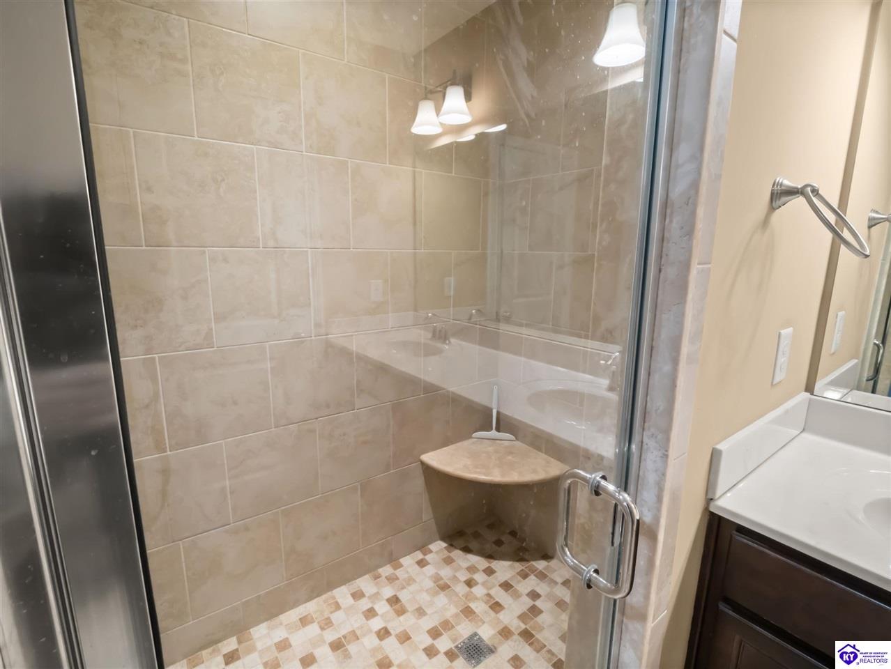 213 Butterfield Drive Property Photo 92
