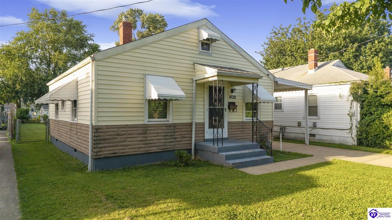 1629 Sale Avenue Property Photo 2