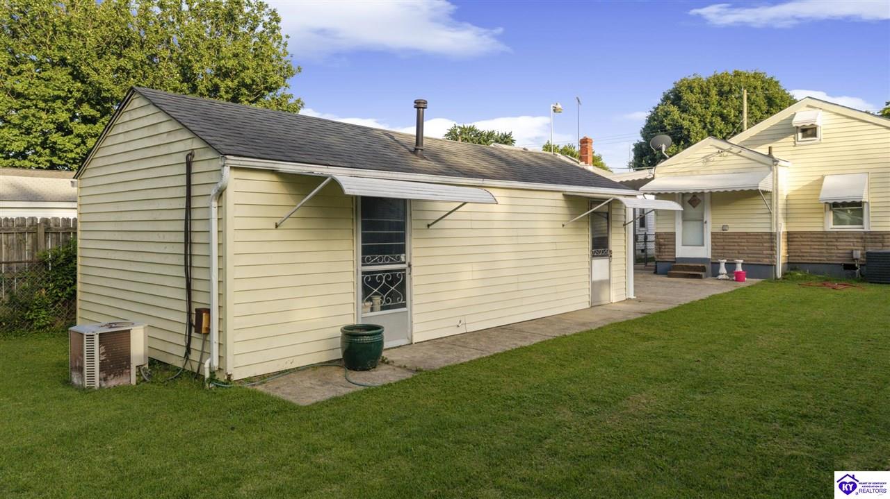 1629 Sale Avenue Property Photo 15