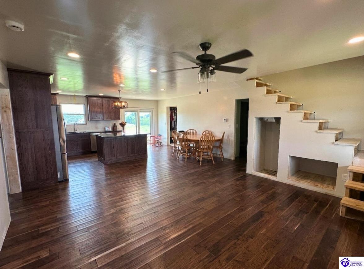 980 N Garnett Road Property Photo 8