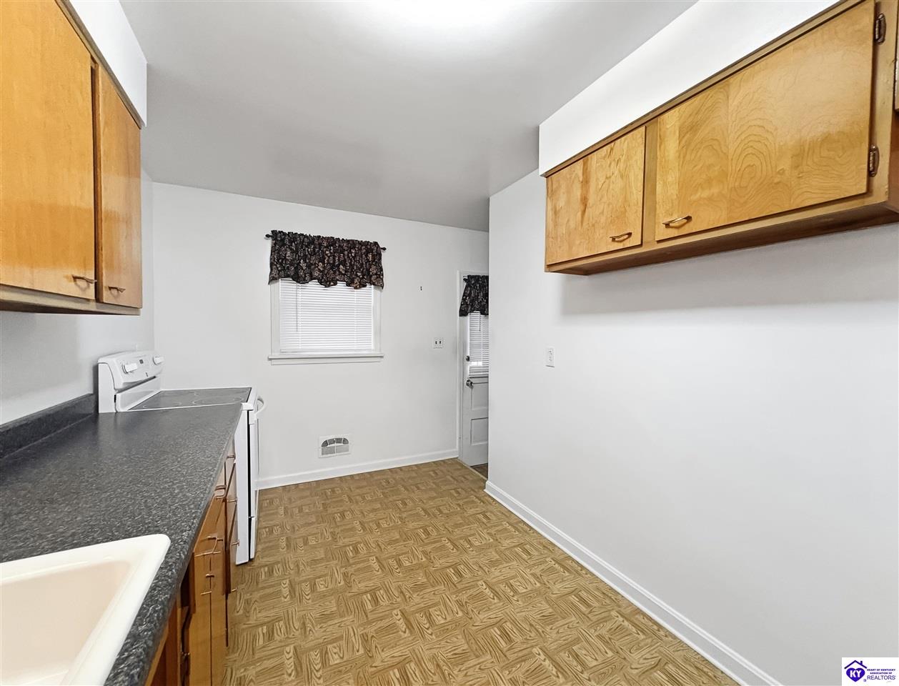 4113 Burrell Drive Property Photo 16