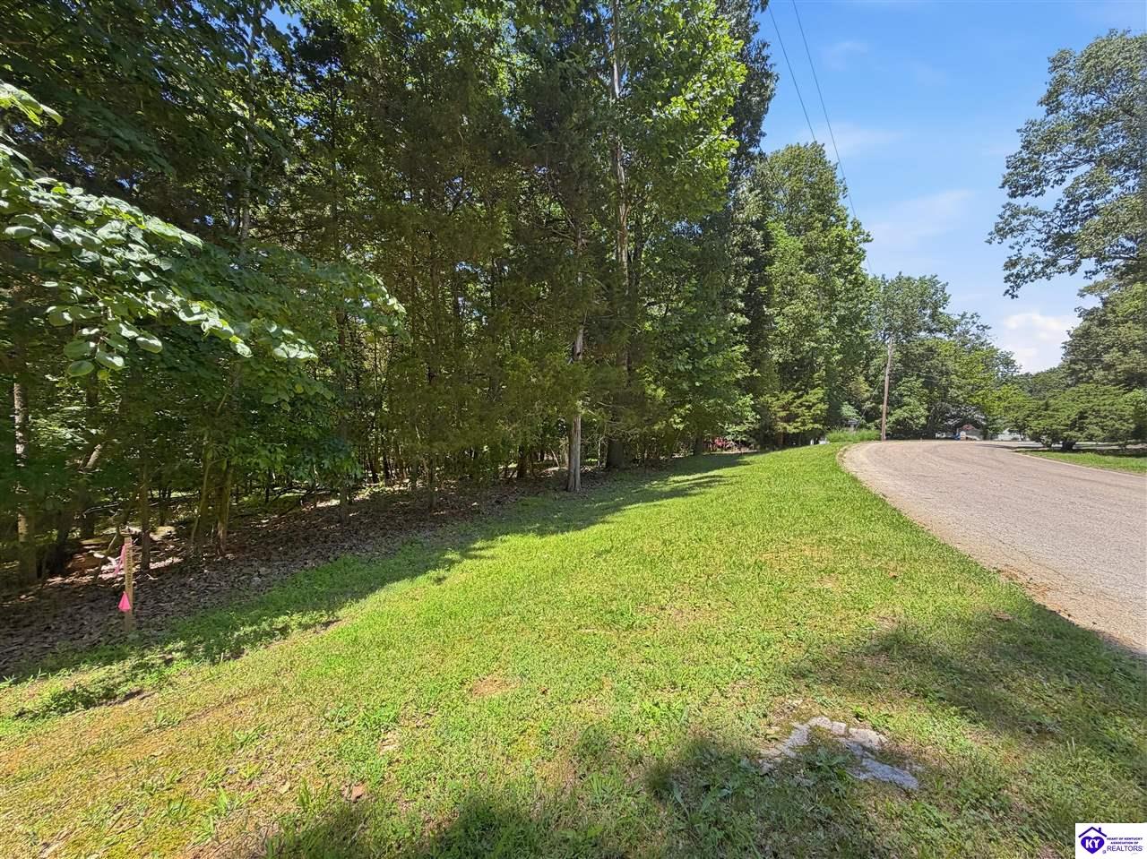 17 Bittersweet Place Property Photo 8